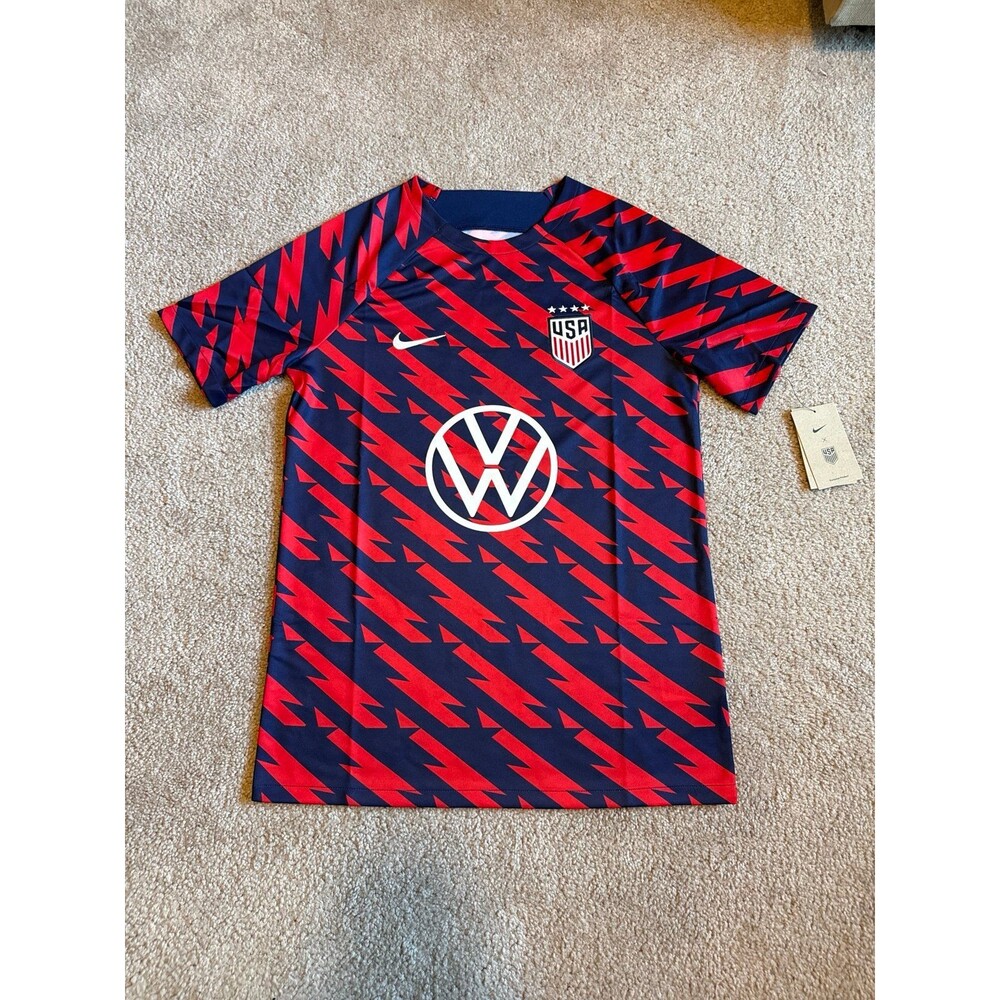 U.S. Soccer Men’s Nike NWT Jersey Size Medium